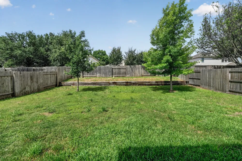 816 Rusk Road Round Rock, TX 78665