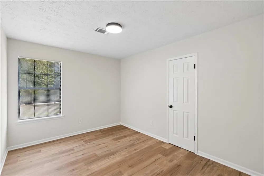6361 Valley Dale Drive Riverdale, GA 30274