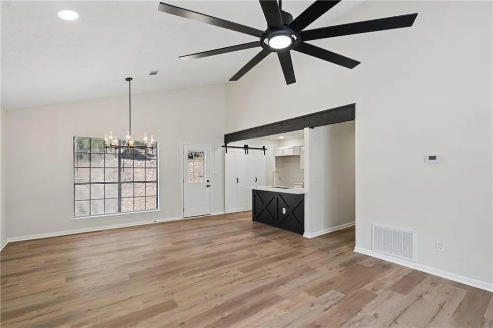 6361 Valley Dale Drive Riverdale, GA 30274