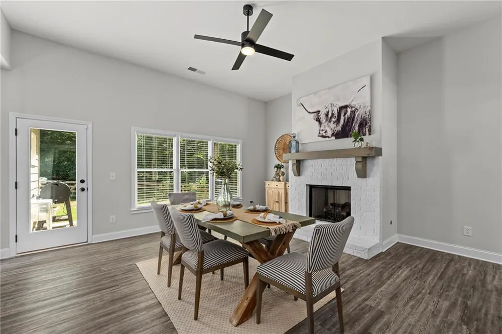 202 Jefferson Avenue Canton, GA 30114