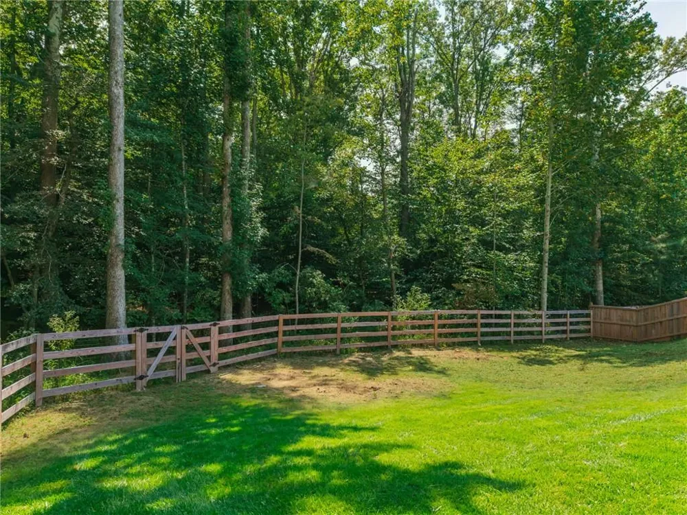 202 Jefferson Avenue Canton, GA 30114