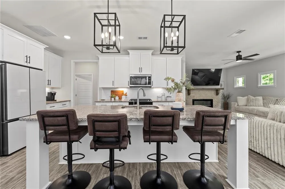202 Jefferson Avenue Canton, GA 30114