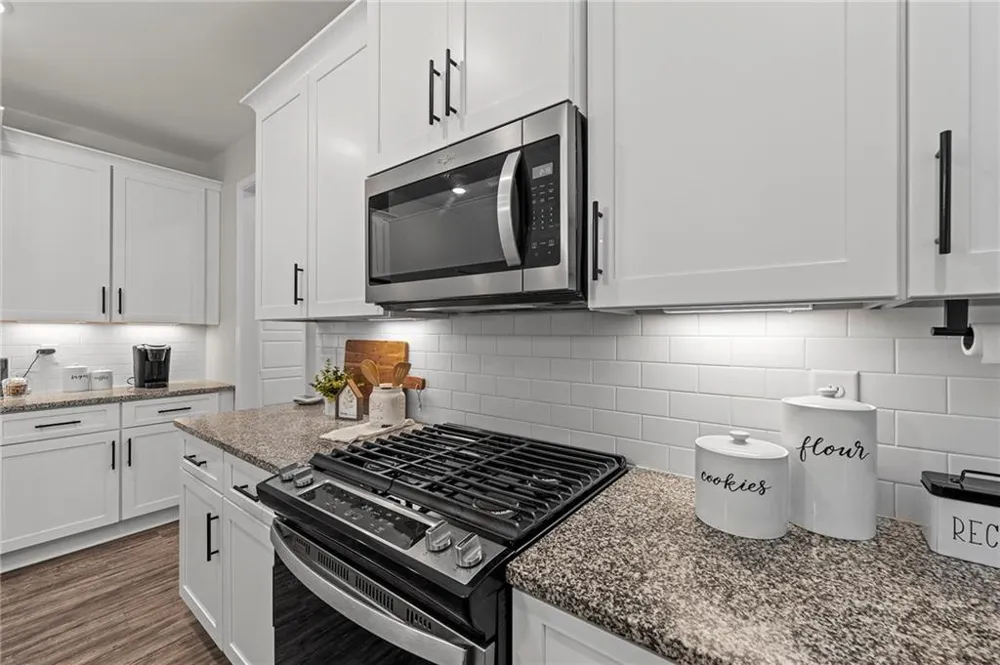 202 Jefferson Avenue Canton, GA 30114