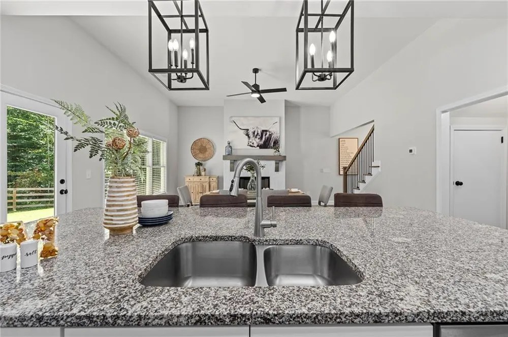202 Jefferson Avenue Canton, GA 30114