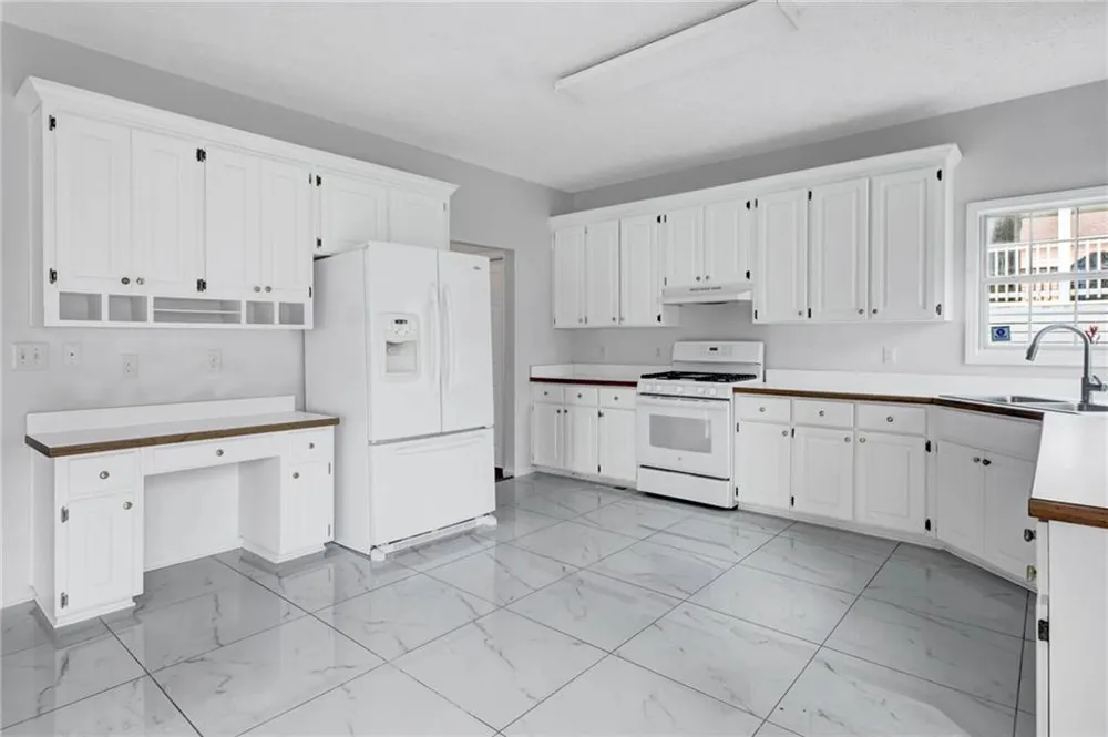 1722 Brandon Lee Way SW Marietta, GA 30008
