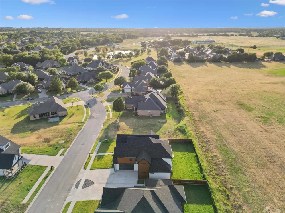 2008 Nichole Boulevard Pottsboro, TX 75076