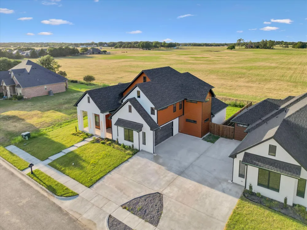2008 Nichole Boulevard Pottsboro, TX 75076