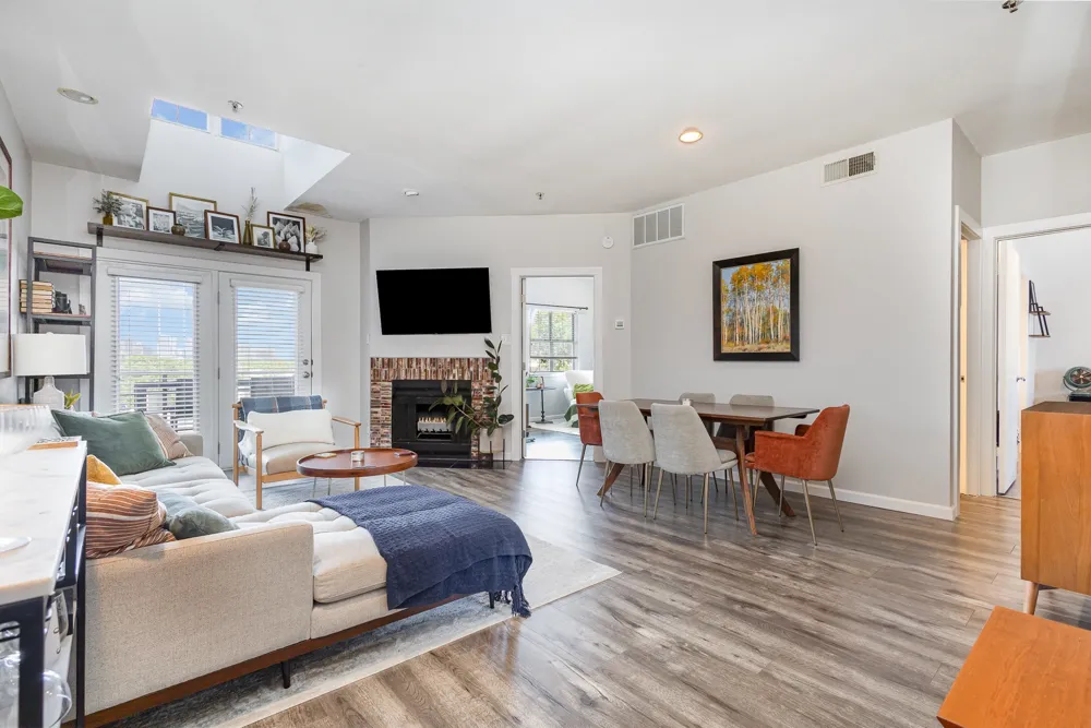 4111 Cole Avenue #30 Dallas, TX 75204