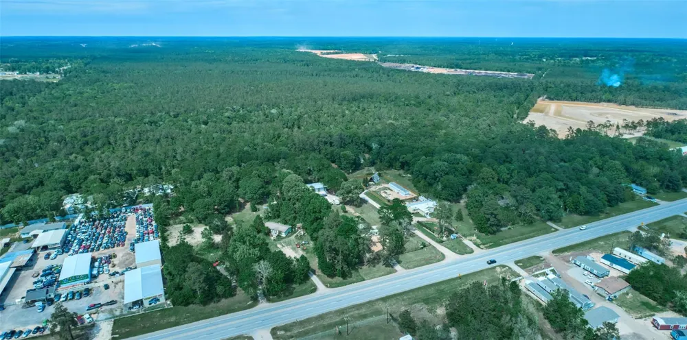 Hwy 105e At Crowson Rdg Rd Conroe, TX 77306