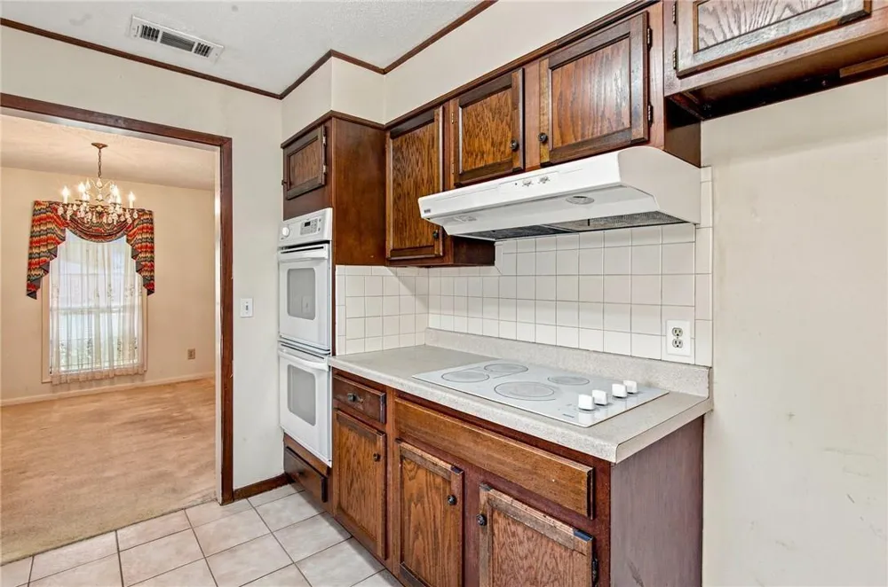 204 King Arthur Street Victoria, TX 77904