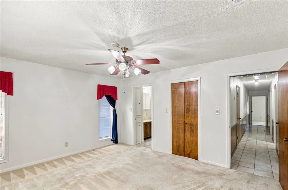 204 King Arthur Street Victoria, TX 77904