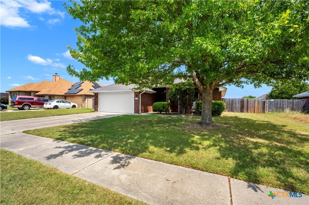 5104 James Loop Killeen, TX 76542