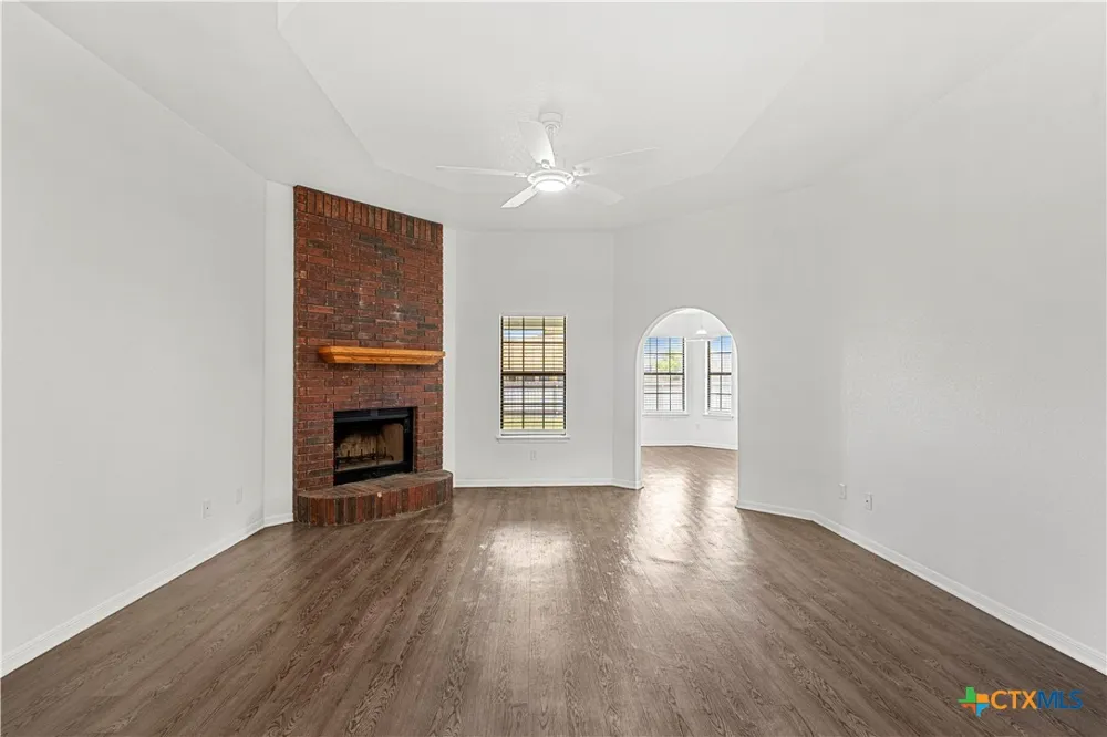 5104 James Loop Killeen, TX 76542