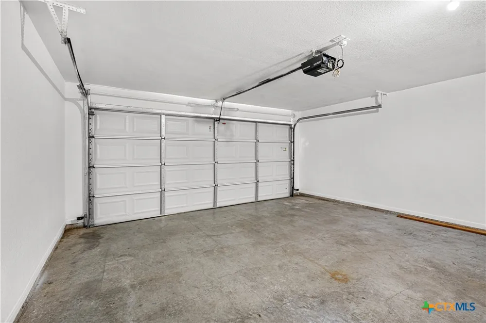 5104 James Loop Killeen, TX 76542