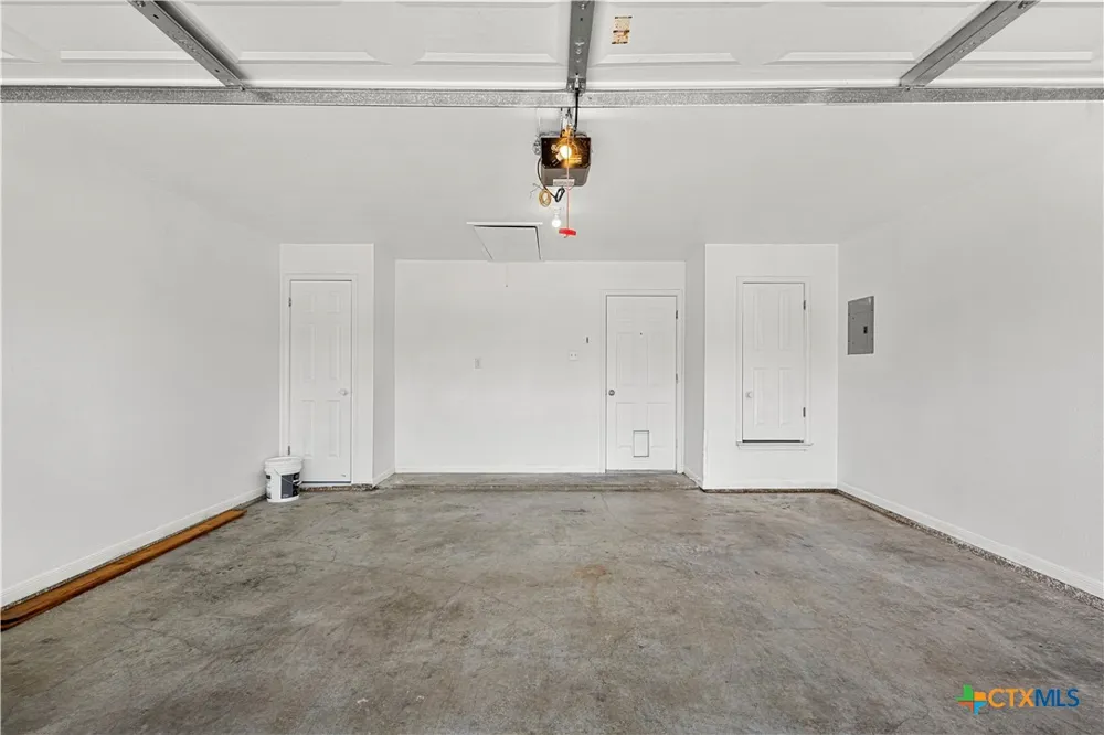 5104 James Loop Killeen, TX 76542