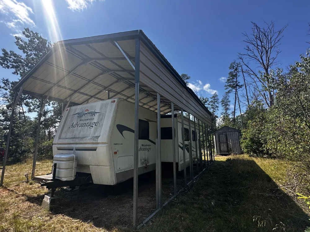 668 W Pine Brush Irons, MI 49644