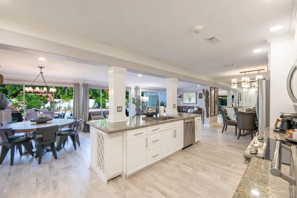 349 NE 2ND STREET Boca Raton, FL 33432