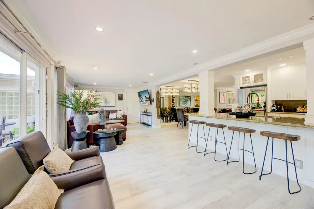 349 NE 2ND STREET Boca Raton, FL 33432