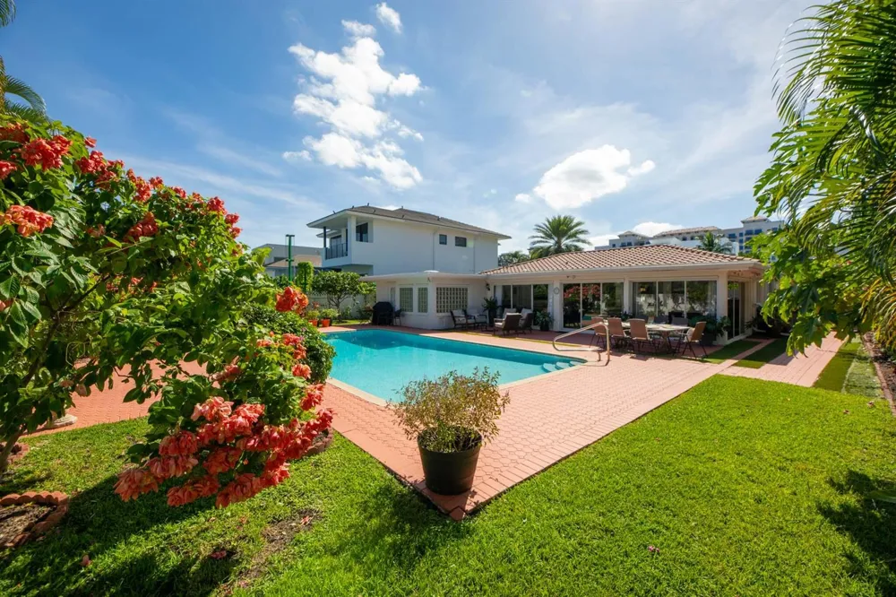 349 NE 2ND STREET Boca Raton, FL 33432