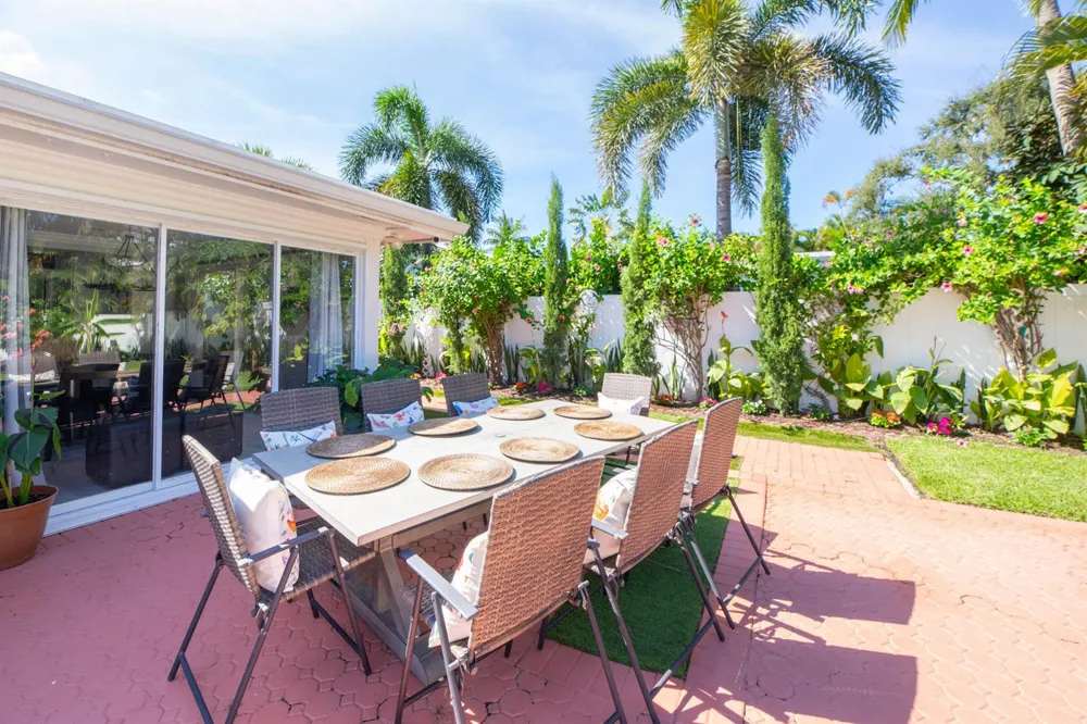349 NE 2ND STREET Boca Raton, FL 33432