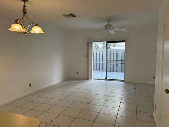 1937 NE 15TH AVENUE Fort Lauderdale, FL 33305