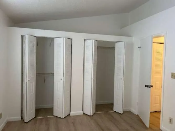 1937 NE 15TH AVENUE Fort Lauderdale, FL 33305