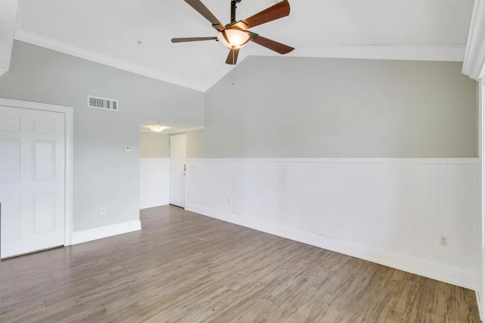 254 Village Boulevard #4303 Tequesta, FL 33469