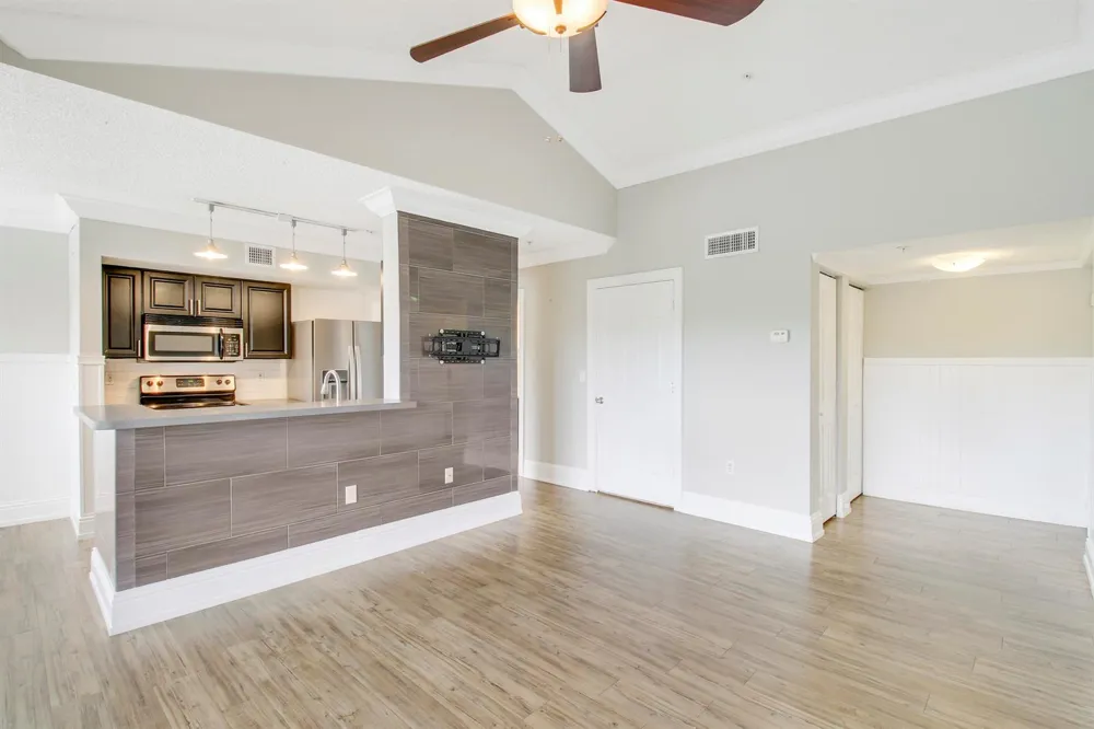 254 Village Boulevard #4303 Tequesta, FL 33469