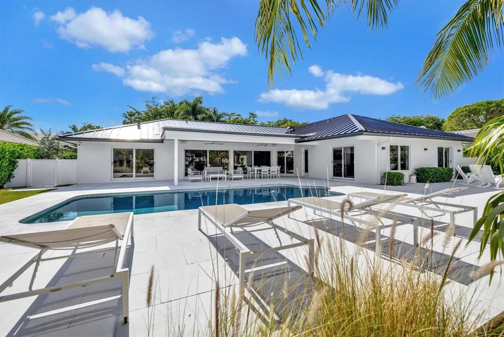 41 S COMPASS DRIVE Fort Lauderdale, FL 33308