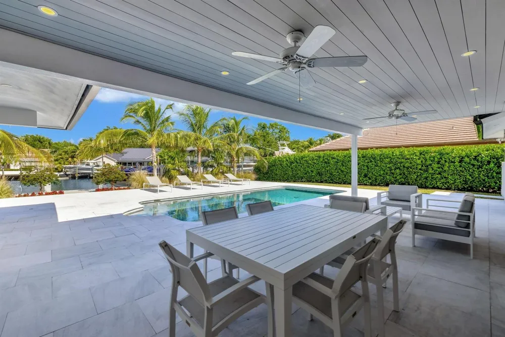 41 S COMPASS DRIVE Fort Lauderdale, FL 33308