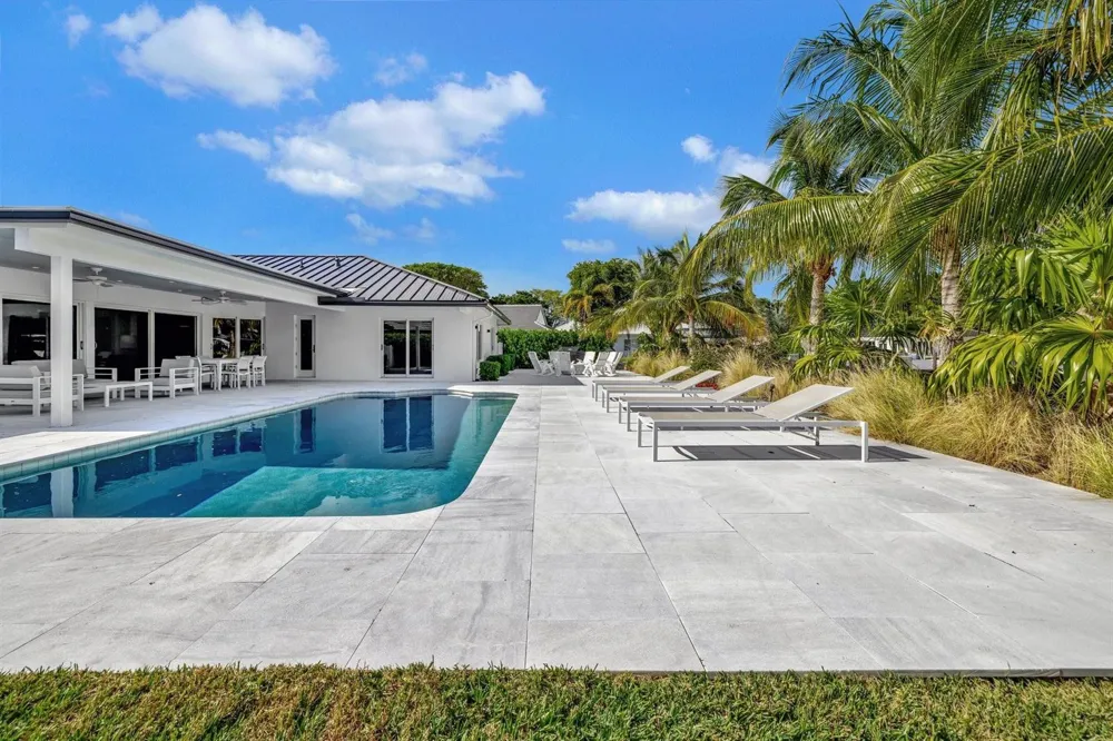 41 S COMPASS DRIVE Fort Lauderdale, FL 33308