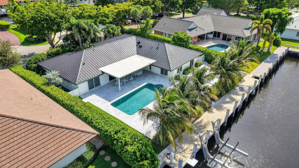 41 S COMPASS DRIVE Fort Lauderdale, FL 33308