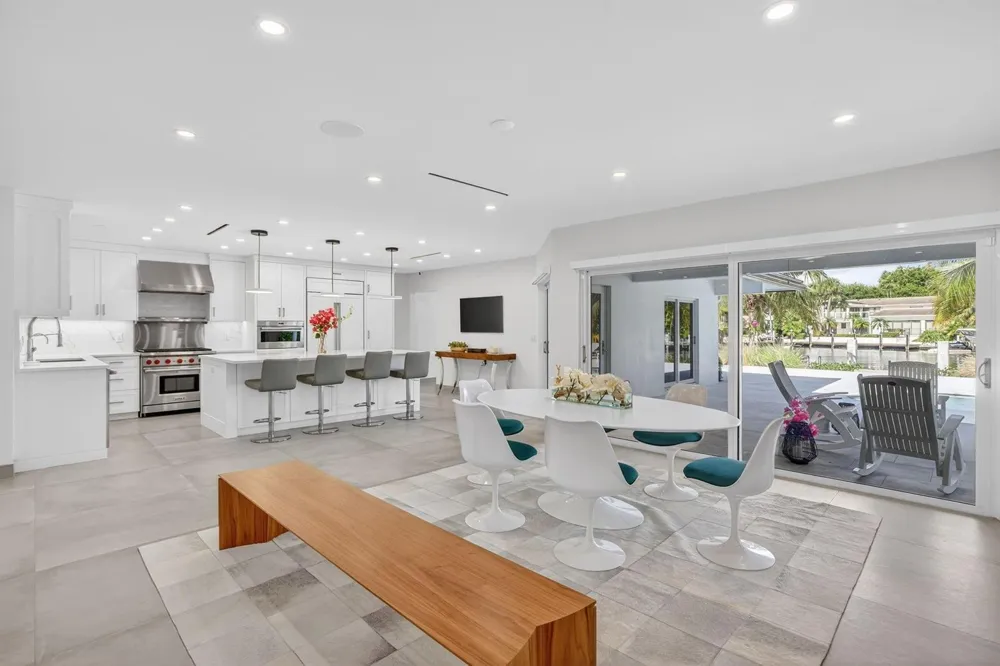 41 S COMPASS DRIVE Fort Lauderdale, FL 33308