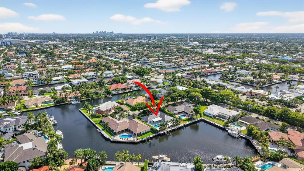 41 S COMPASS DRIVE Fort Lauderdale, FL 33308