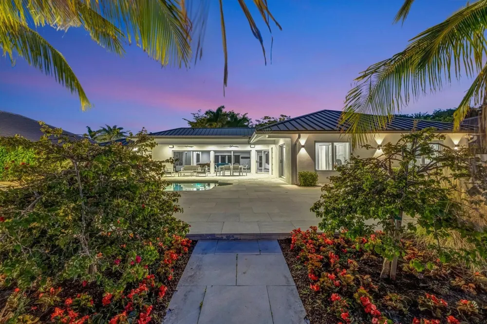 41 S COMPASS DRIVE Fort Lauderdale, FL 33308