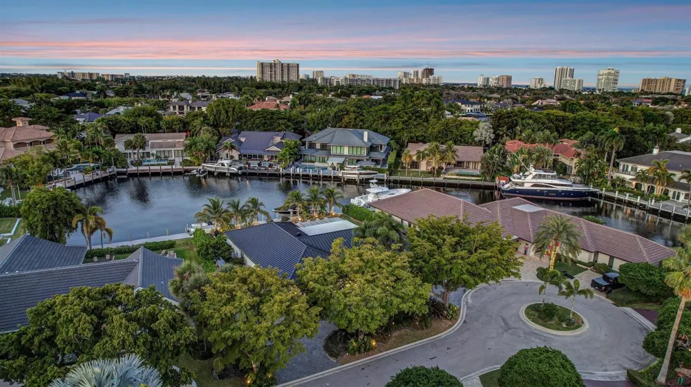 41 S COMPASS DRIVE Fort Lauderdale, FL 33308
