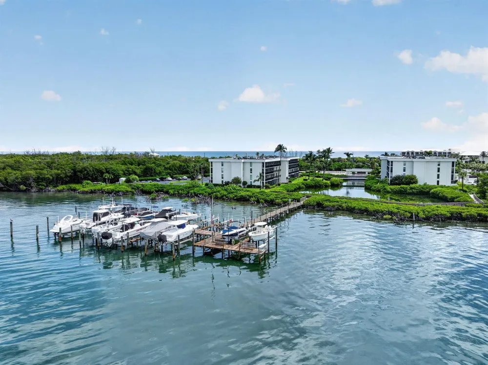 3792 NE Ocean Boulevard #220  N Jensen Beach, FL 34957