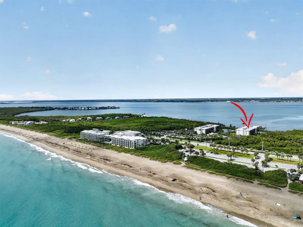 3792 NE Ocean Boulevard #220  N Jensen Beach, FL 34957