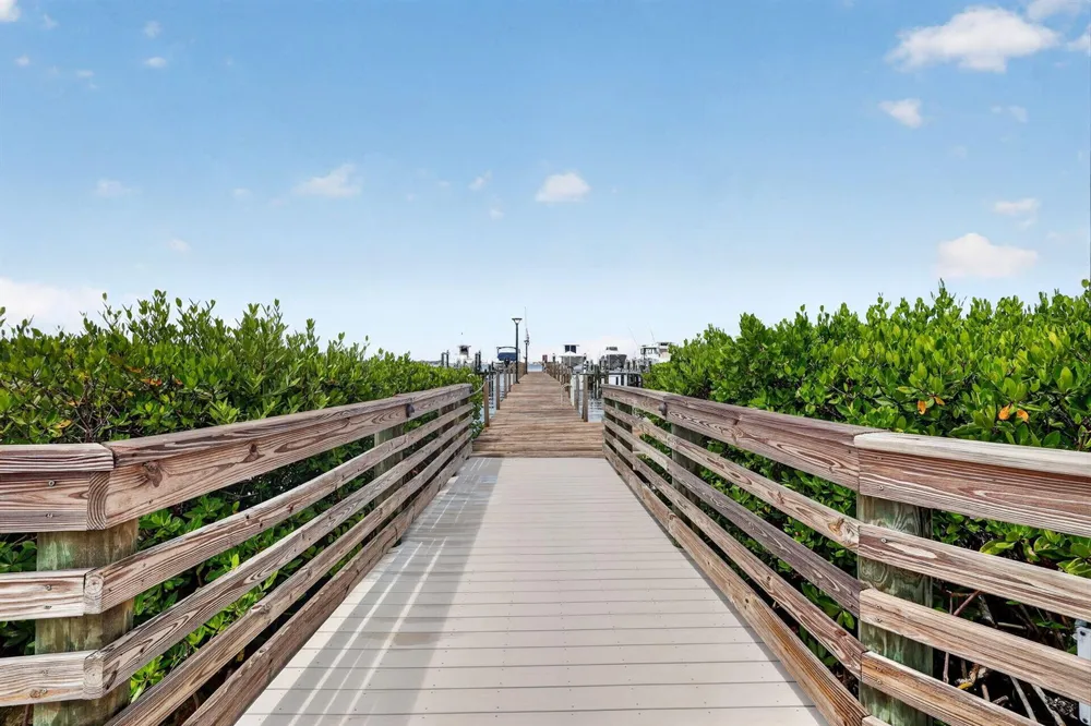 3792 NE Ocean Boulevard #220  N Jensen Beach, FL 34957