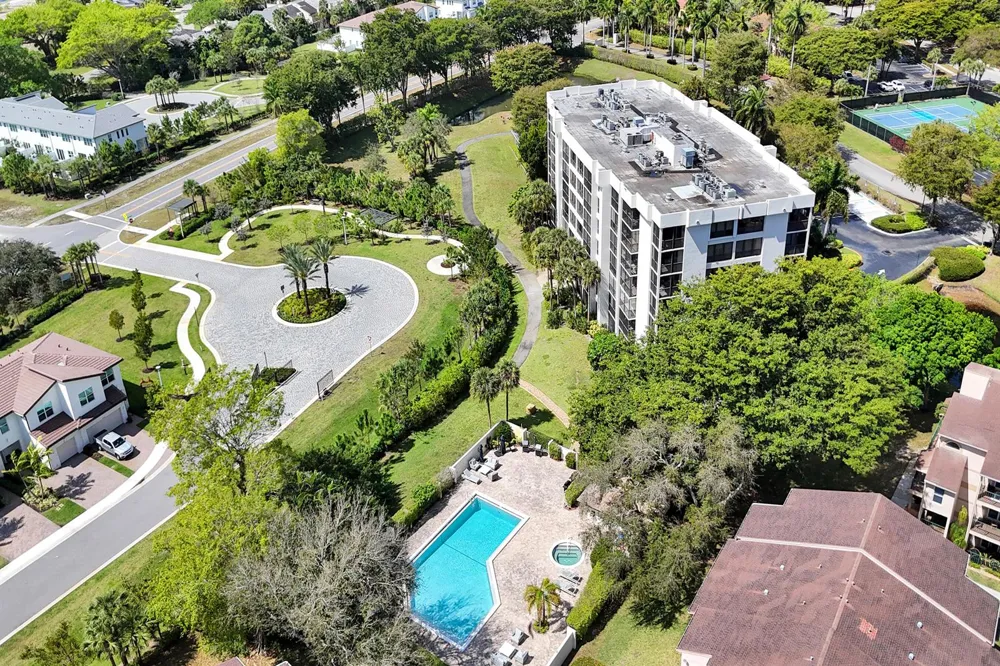 5951 WELLESLEY PARK DRIVE #405 Boca Raton, FL 33433