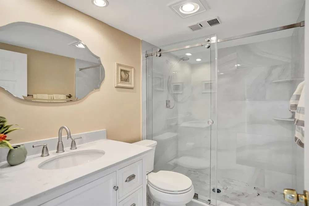 5951 WELLESLEY PARK DRIVE #405 Boca Raton, FL 33433