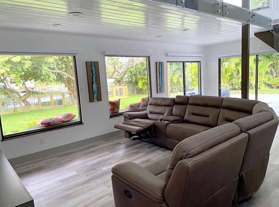 4311 SW 31st Dr West Park, FL 33023
