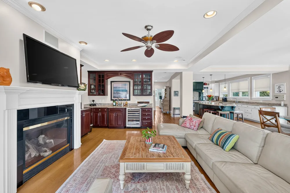 17 Randolph Avenue Strathmere, NJ 08248
