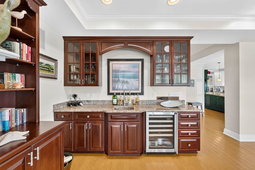 17 Randolph Avenue Strathmere, NJ 08248