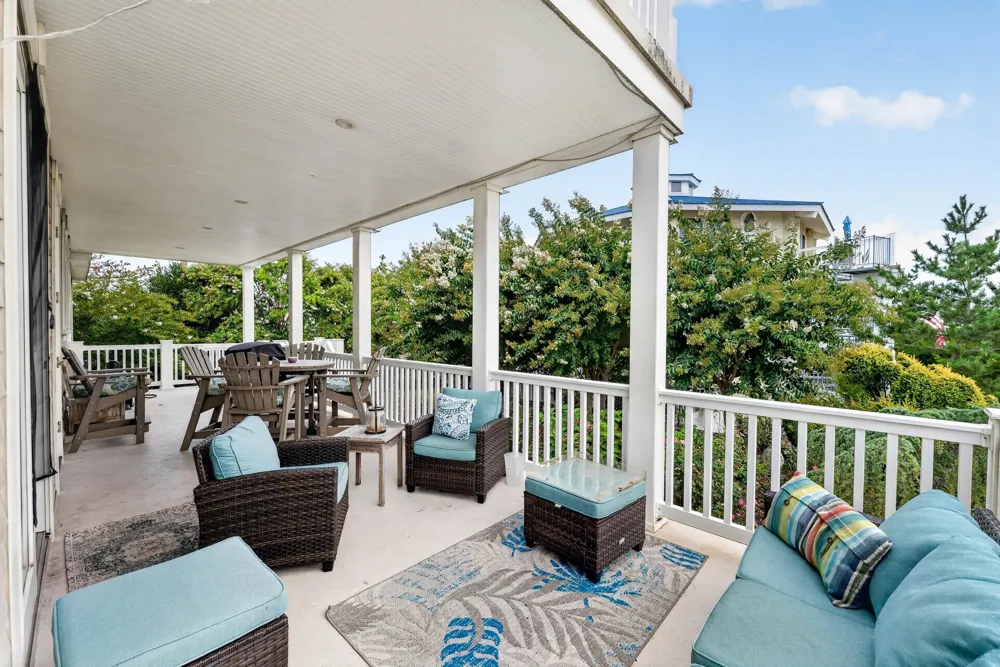 17 Randolph Avenue Strathmere, NJ 08248