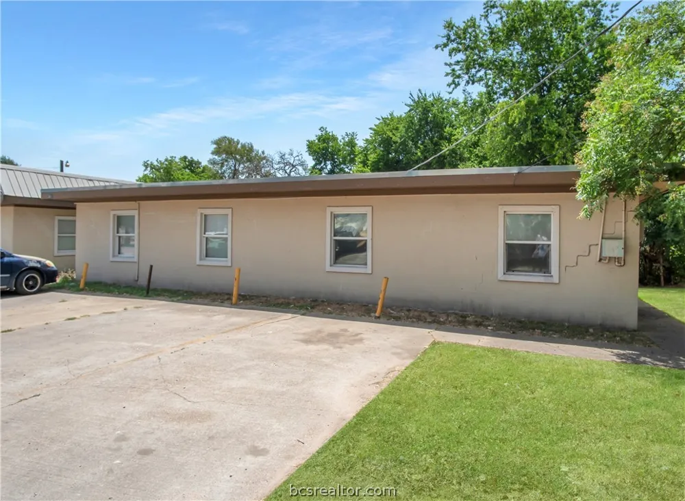 605 Foch #D Bryan, TX 77801