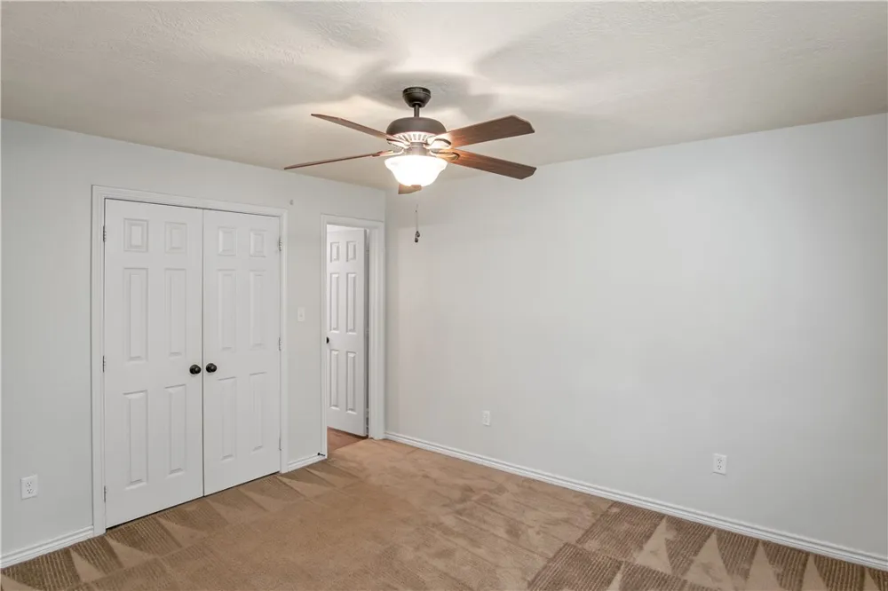4212 Old College Road #6 Bryan, TX 77801