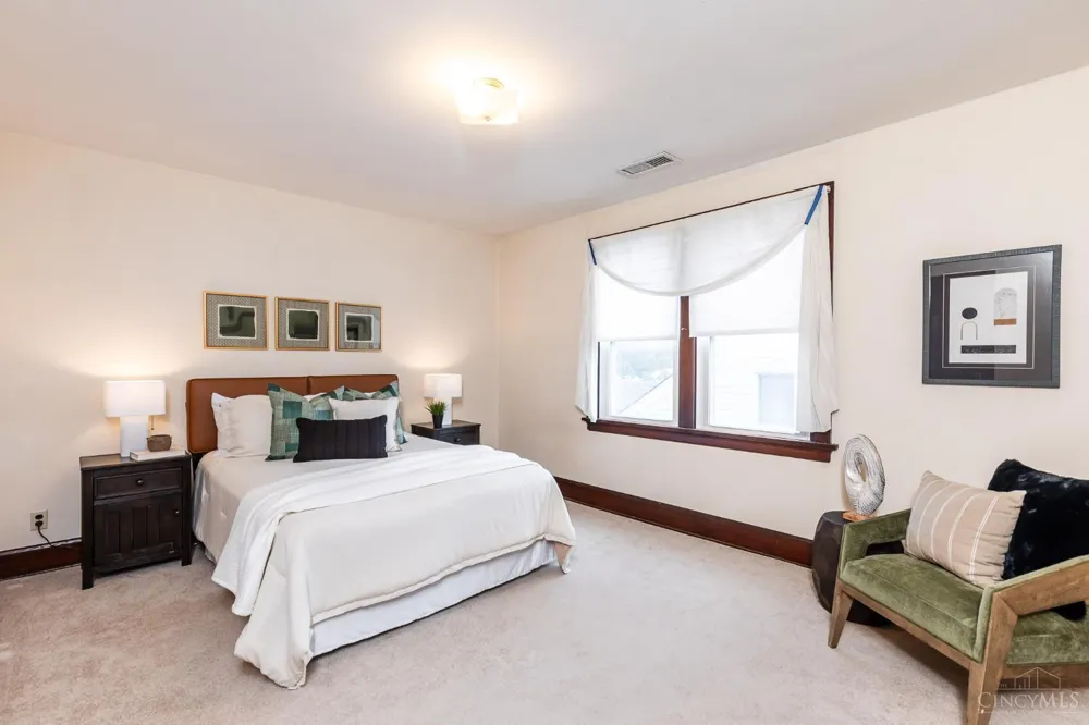 5929 Glenway Avenue Cincinnati, OH 45238