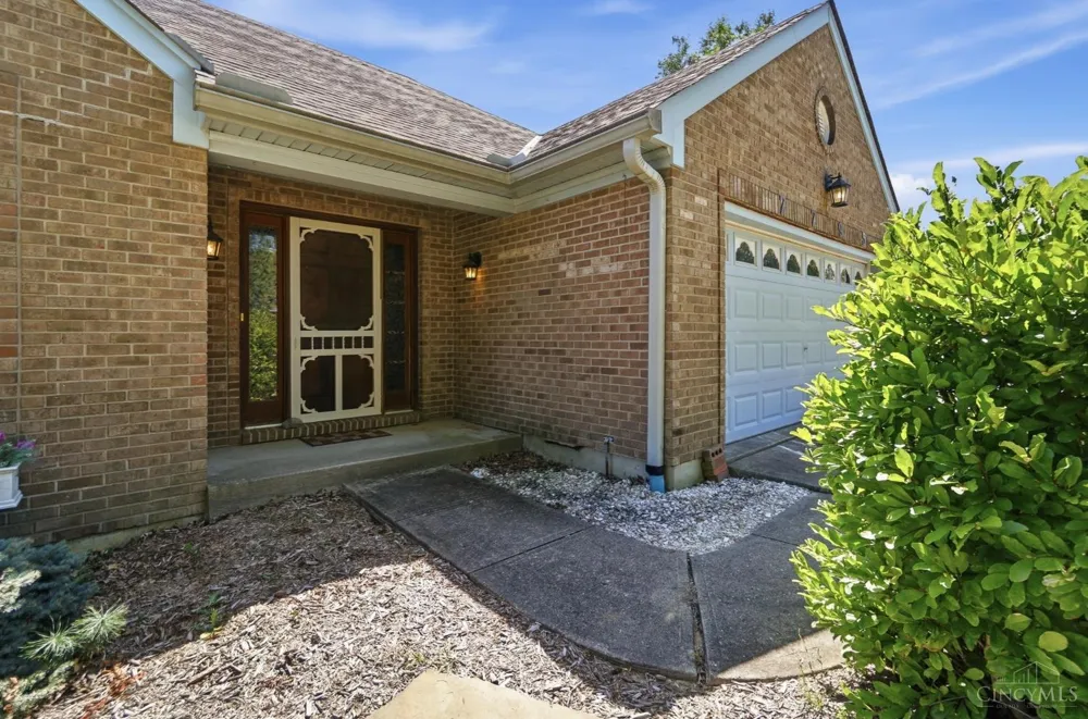 7795 Mitchell Park Drive Miami, OH 45002