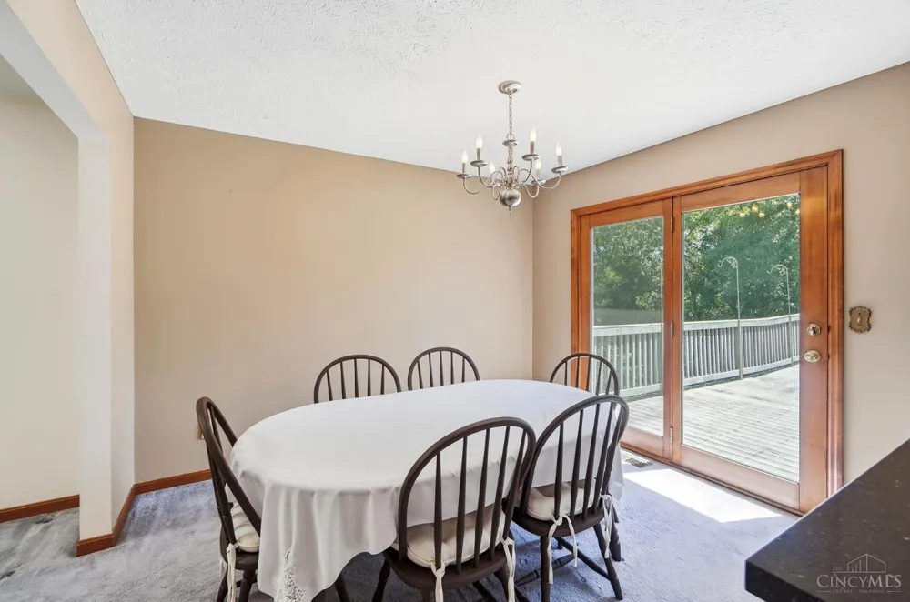 7795 Mitchell Park Drive Miami, OH 45002